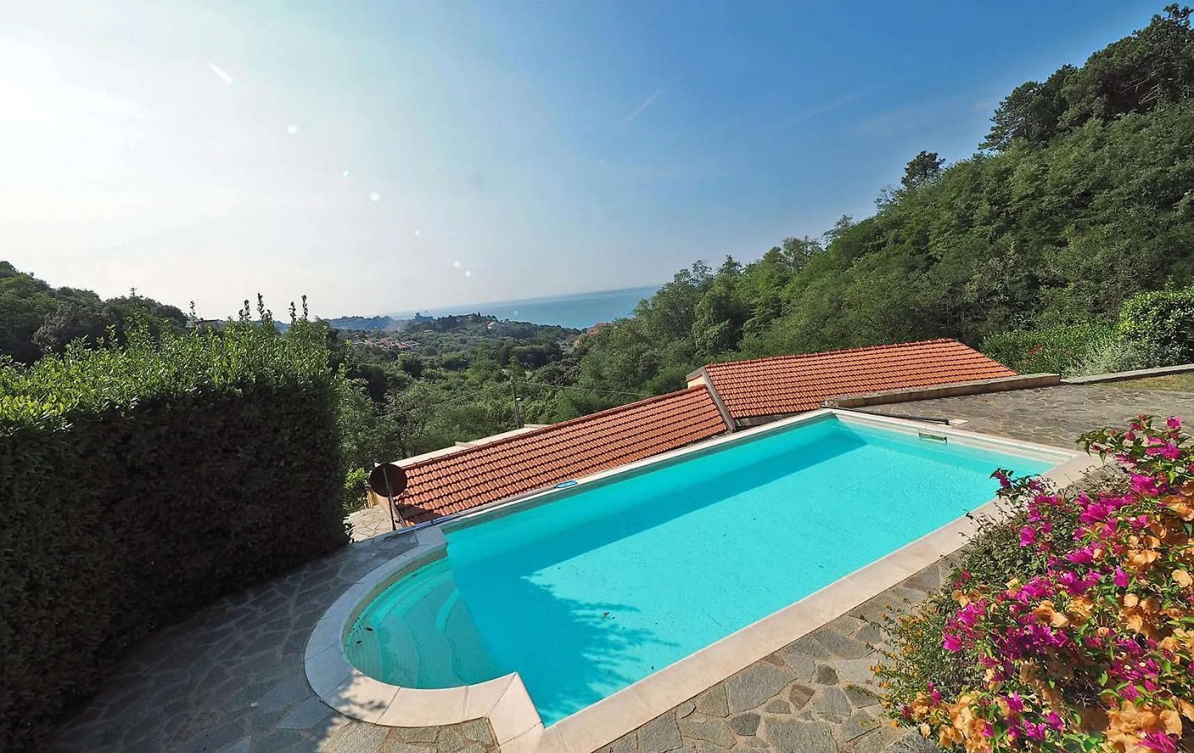 Villa Patrizia Lerici 0*,